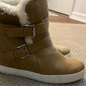 Madden Fur boot